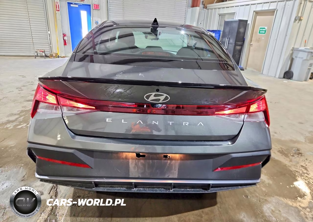 2026 Hyundai Elantra Sel Sport VIN:KMHLM4DG0TU163627 - 6