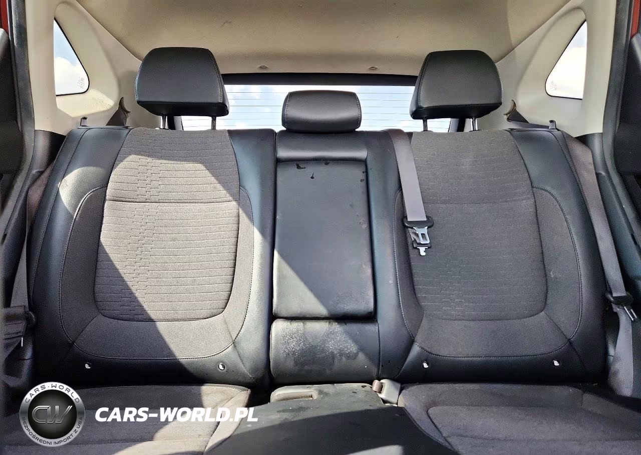 2021 Kia Seltos S VIN:KNDEU2AA5M7098758 - 10