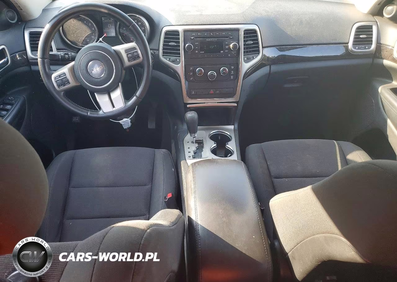 2012 Jeep Grand Cherokee Laredo VIN:1C4RJFAG2CC161682 - 8