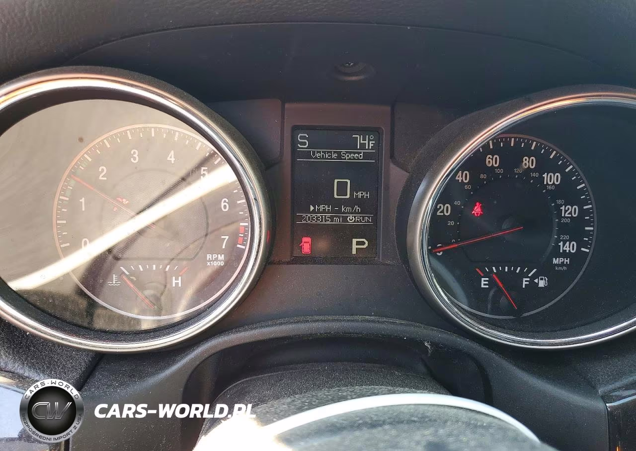 2012 Jeep Grand Cherokee Laredo VIN:1C4RJFAG2CC161682 - 9
