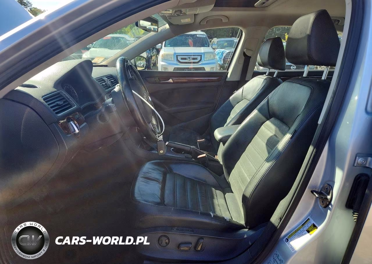 2013 Volkswagen Passat Sel VIN:1VWCP7A33DC072211 - 7