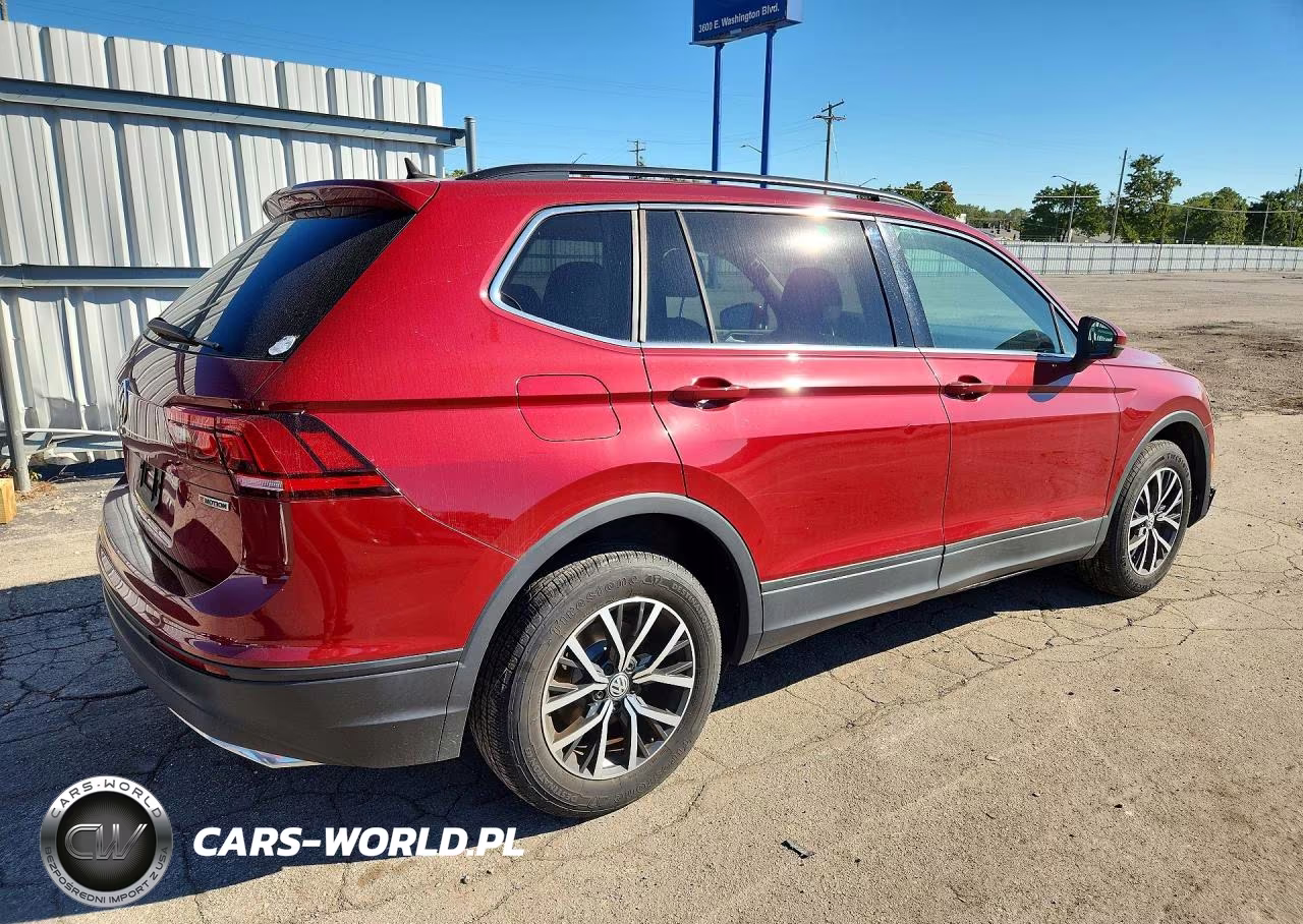 2019 Volkswagen Tiguan Se VIN:3VV2B7AX3KM170216 - 3