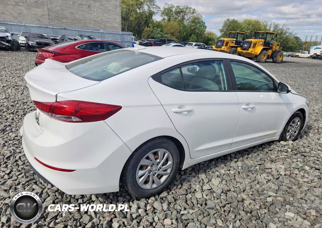 2018 Hyundai Elantra Se VIN:5NPD74LF5JH380493 - 3