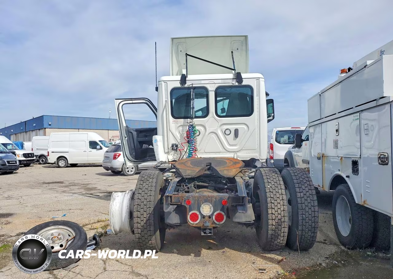 2023 Freightliner Cascadia 116 Semi Truck VIN:3AKBHSDV7PDNU2161 - 6