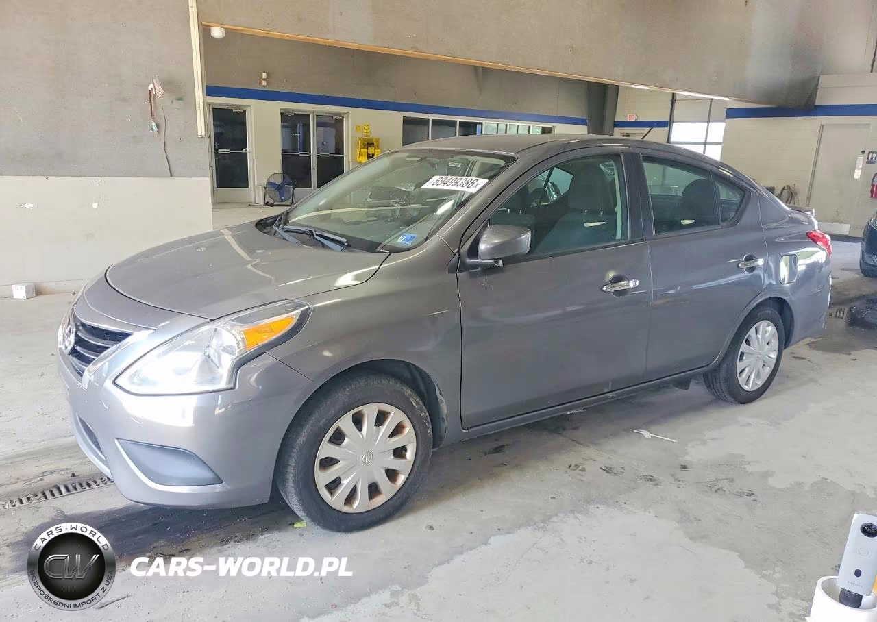 2017 Nissan Versa 1.6 S