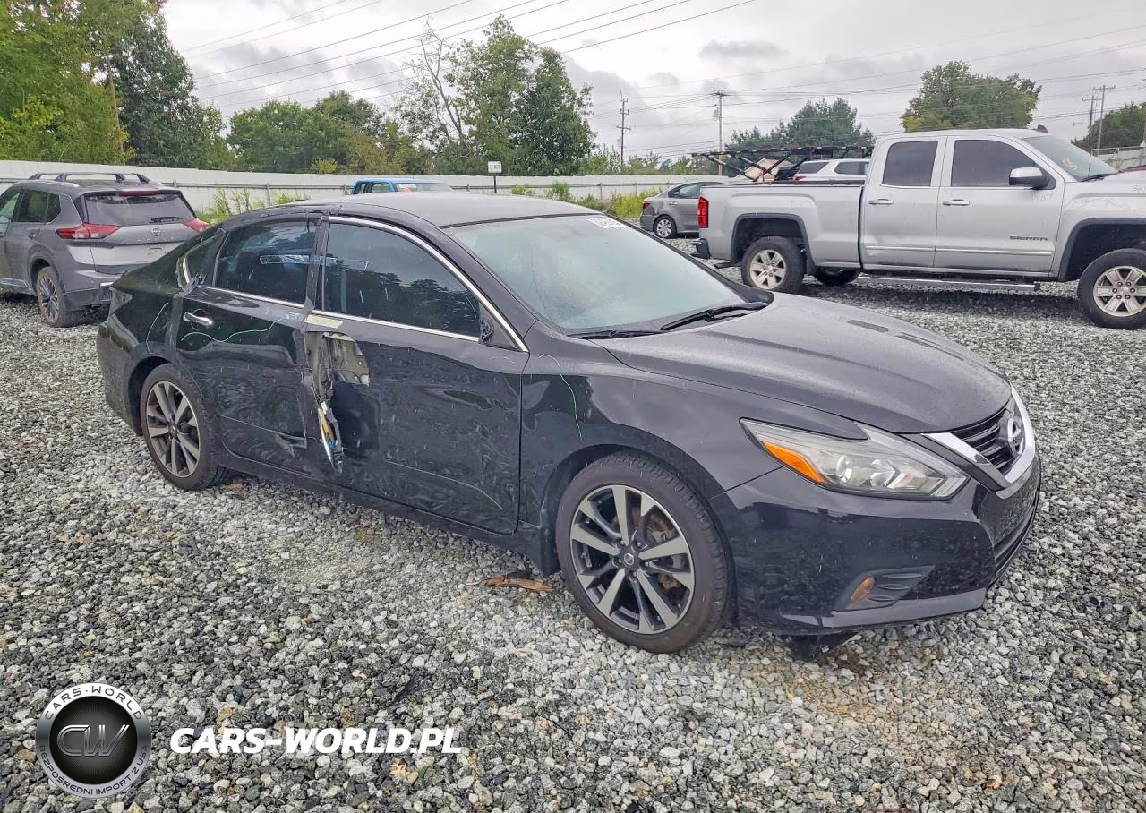 2017 Nissan Altima 2.5 Sr VIN:1N4AL3AP1HC490246 - 4