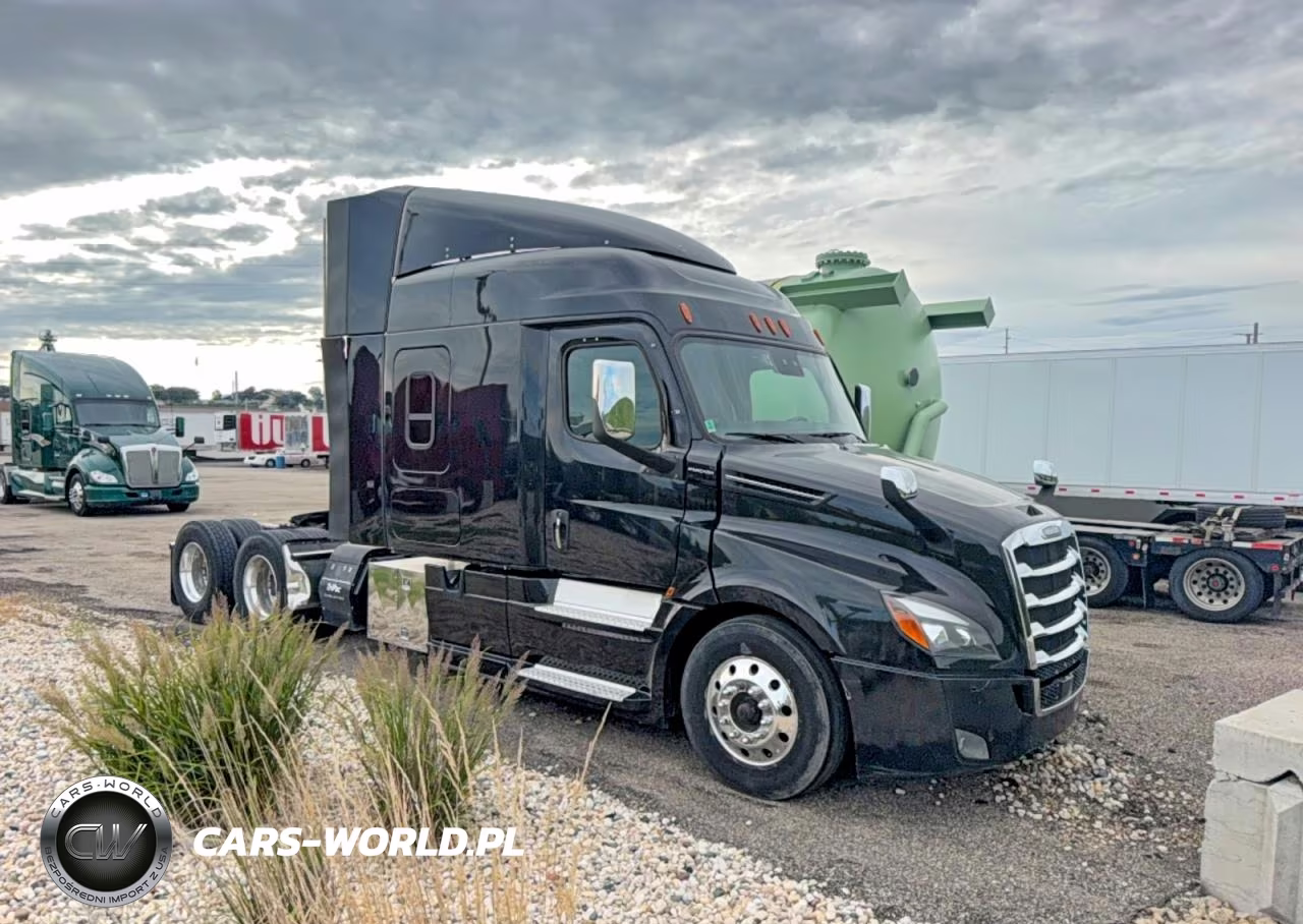 2021 Frht Cascaia126 - Trucks