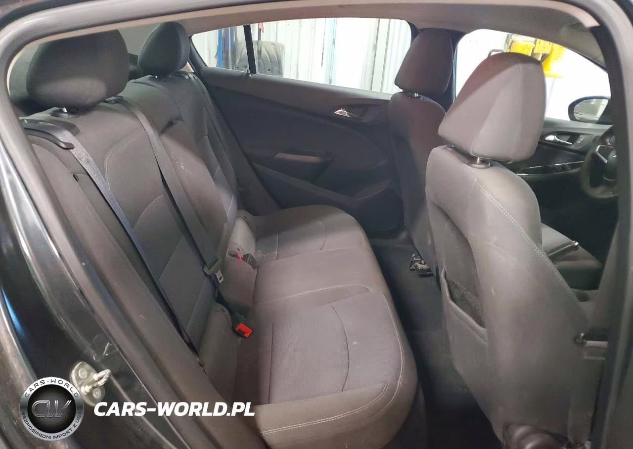 2018 Chevrolet Cruze Lt VIN:1G1BG5SE6J7211506 - 10