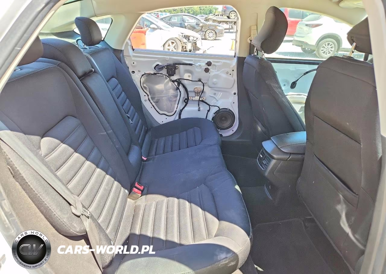 2016 Ford Fusion Se Hybrid VIN:3FA6P0LU7GR360080 - 10