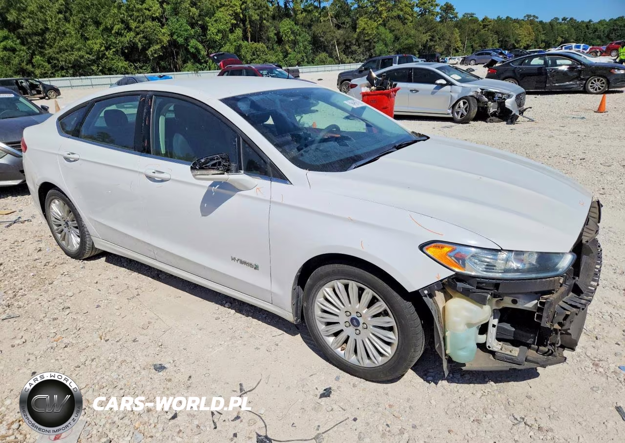 2016 Ford Fusion Se Hybrid VIN:3FA6P0LU7GR360080 - 4