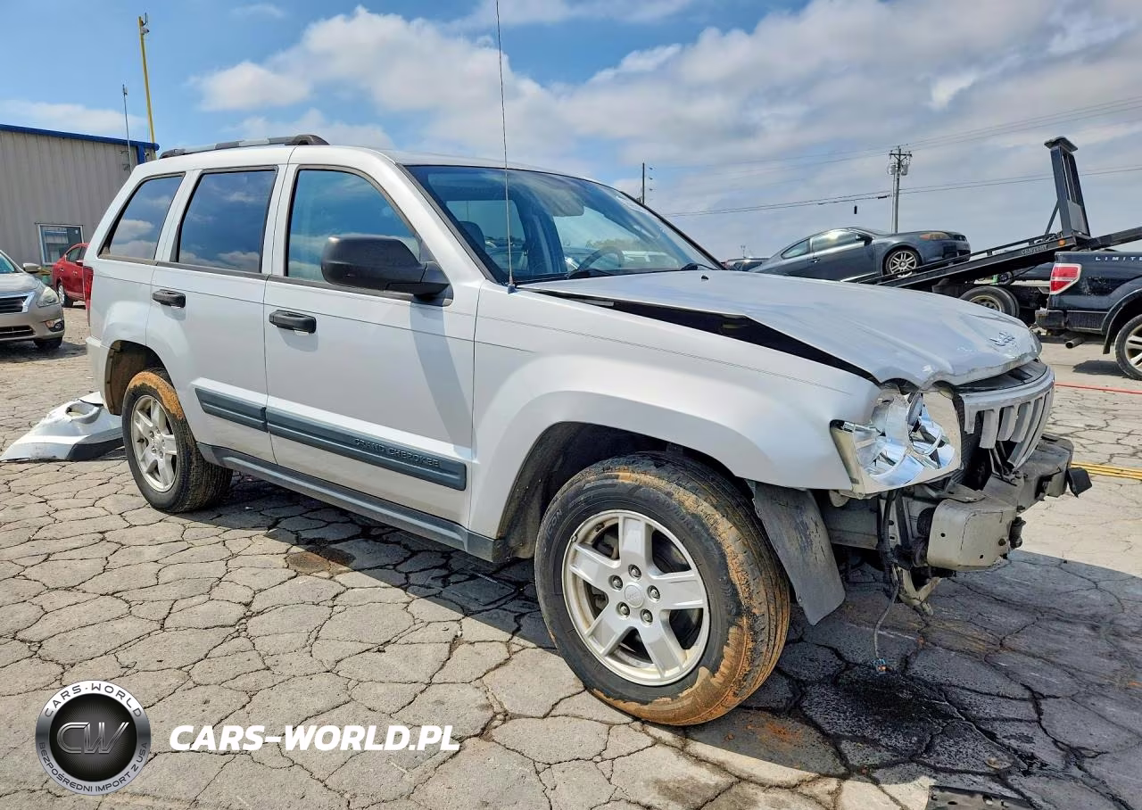 2005 Jeep Grand Cherokee Laredo VIN:1J4GS48K65C583339 - 4