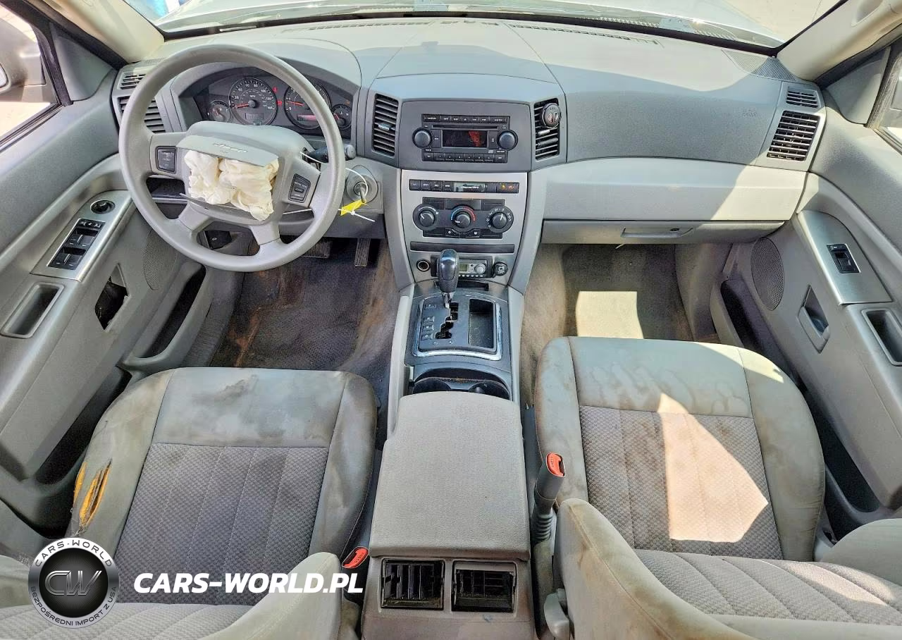 2005 Jeep Grand Cherokee Laredo VIN:1J4GS48K65C583339 - 8
