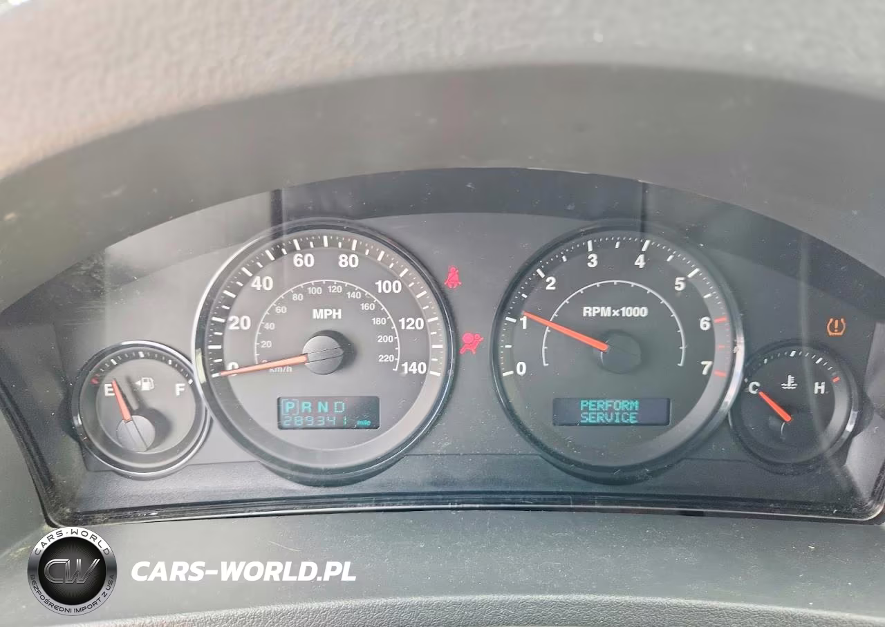 2005 Jeep Grand Cherokee Laredo VIN:1J4GS48K65C583339 - 9