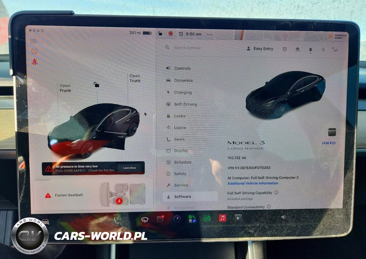 2018 Tesla Model 3 VIN:5YJ3E1EA0JF070283 - 9