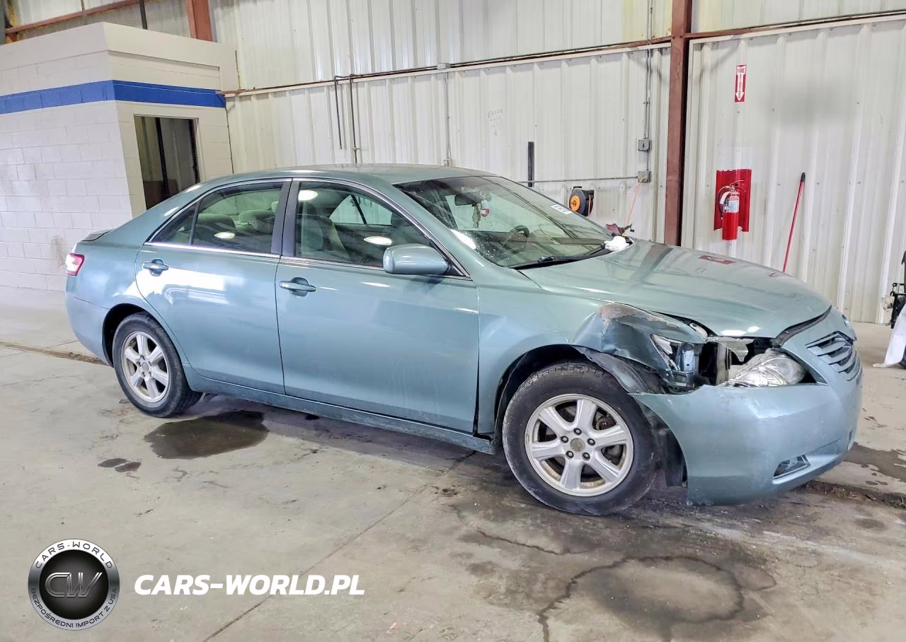 2010 Toyota Camry Le VIN:4T1BF3EK9AU511263 - 4