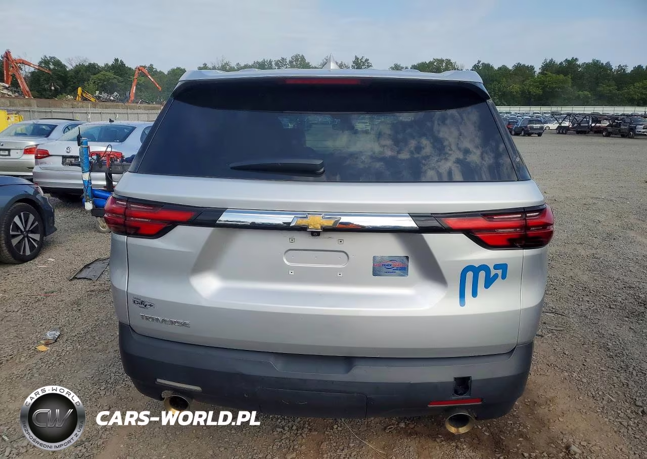 2022 Chevrolet Traverse Ls VIN:1GNERFKW6NJ105294 - 6