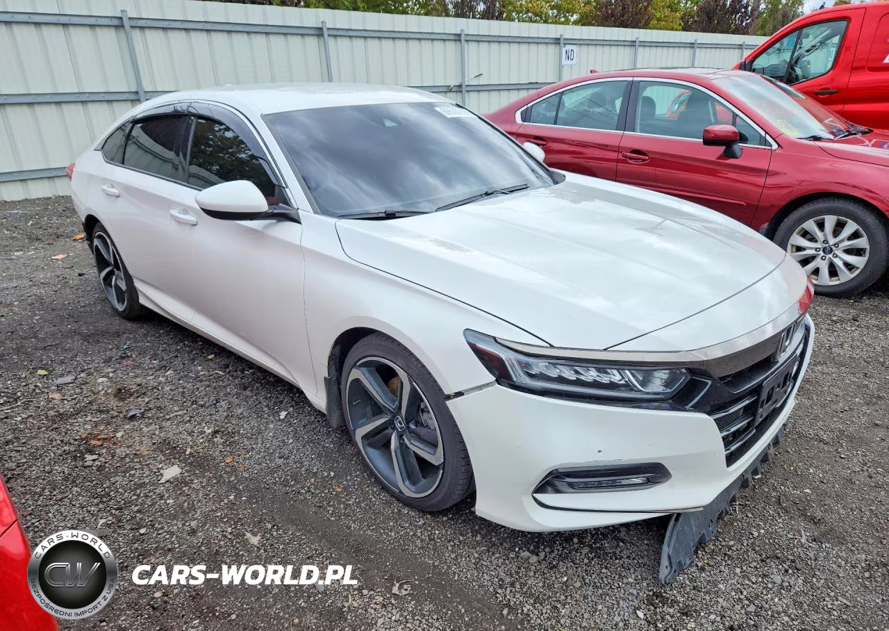 2018 Honda Accord Sport VIN:1HGCV1F33JA022108 - 4