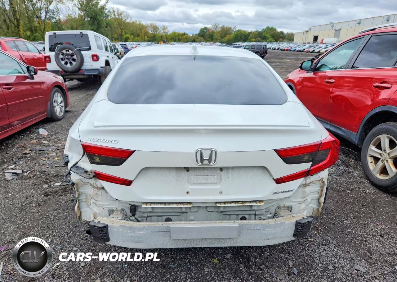 2018 Honda Accord Sport VIN:1HGCV1F33JA022108 - 6