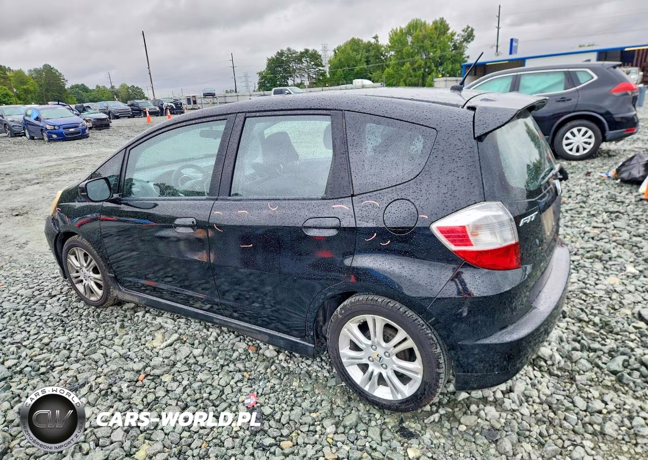 2010 Honda Fit Sport VIN:JHMGE8H45AC006025 - 2