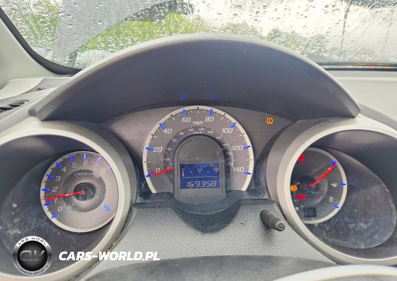 2010 Honda Fit Sport VIN:JHMGE8H45AC006025 - 9