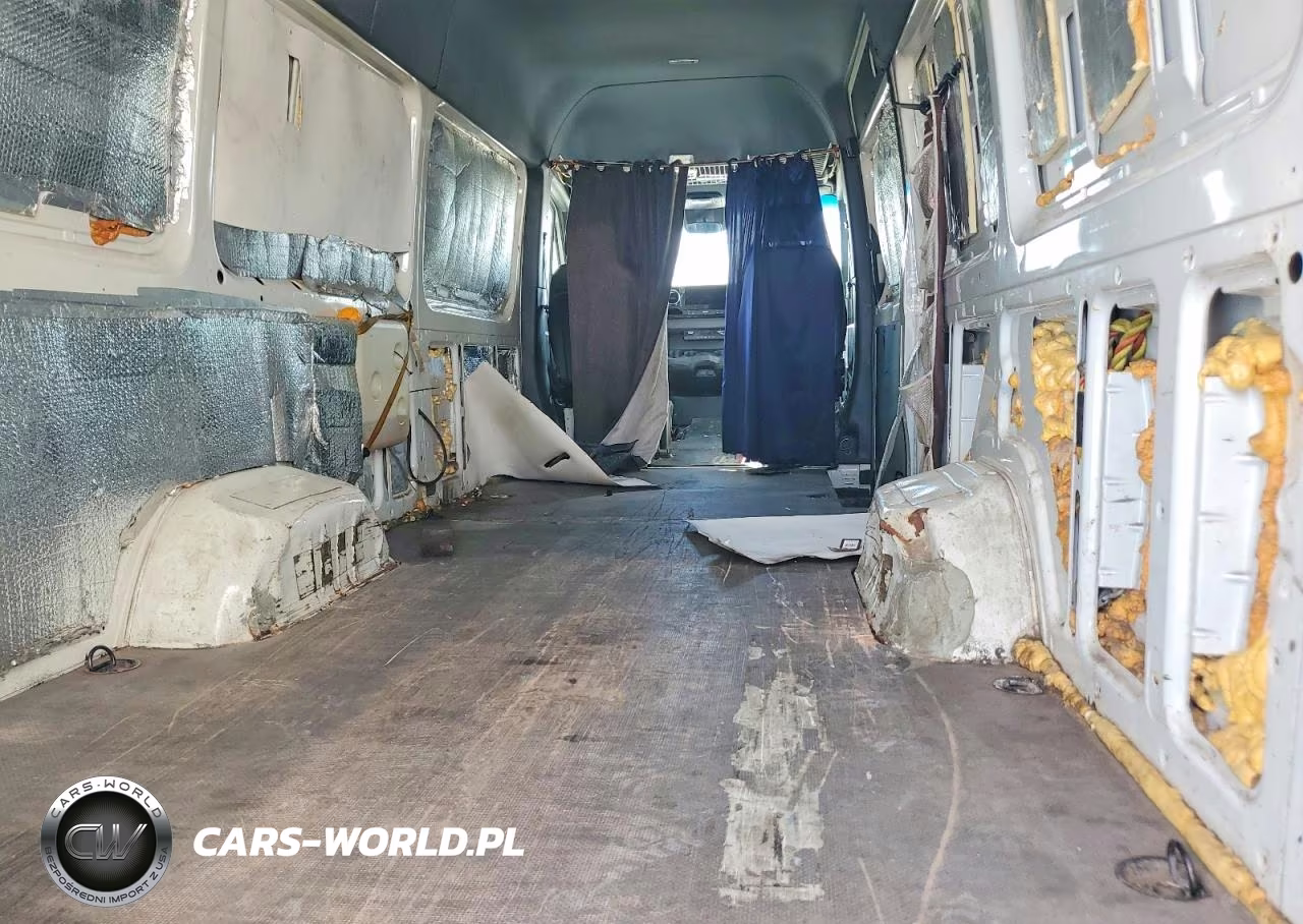 2023 Mercedes-Benz Sprinter 3500 VIN:W1Y5NDHY2PT128673 - 10