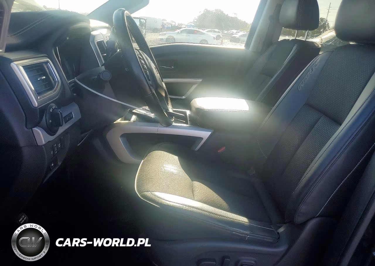 2019 Nissan Titan Pro-4X VIN:1N6AA1E55KN519513 - 7