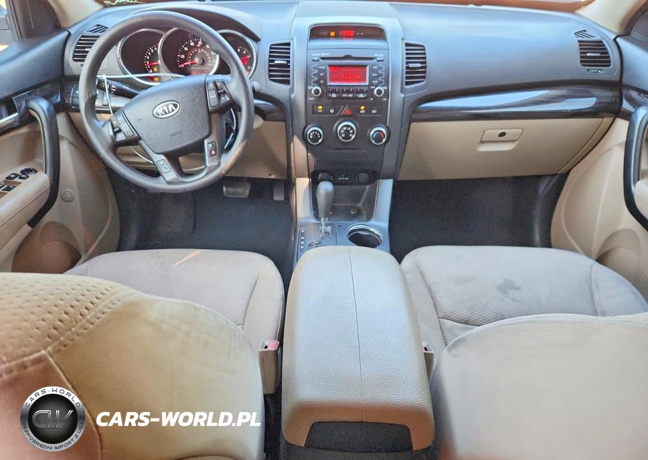 2011 Kia Sorento Lx VIN:5XYKT3A17BG161841 - 8