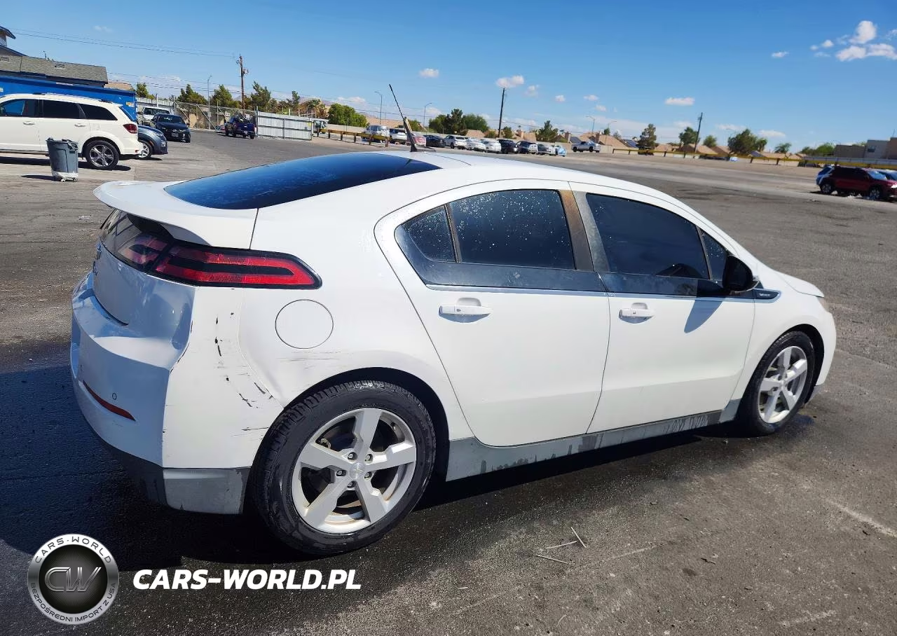 2014 Chevrolet Volt VIN:1G1RD6E40EU140651 - 3