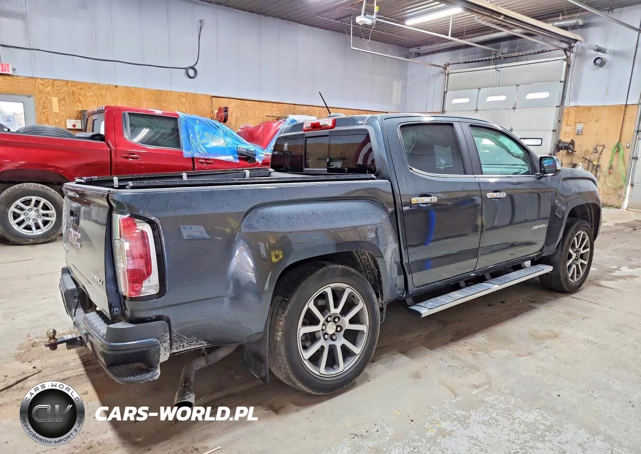 2019 GMC Canyon Denali VIN:1GTG6EEN1K1332668 - 3