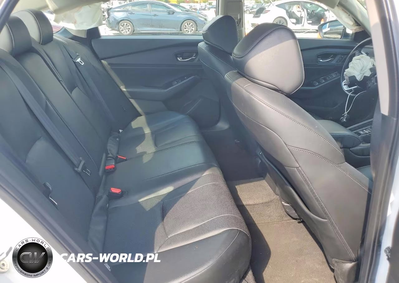 2023 Honda Accord Touring Hybrid VIN:1HGCY2F89PA060301 - 10