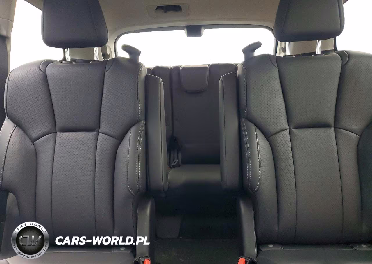 2021 Subaru Ascent Touring VIN:4S4WMARD2M3432308 - 10