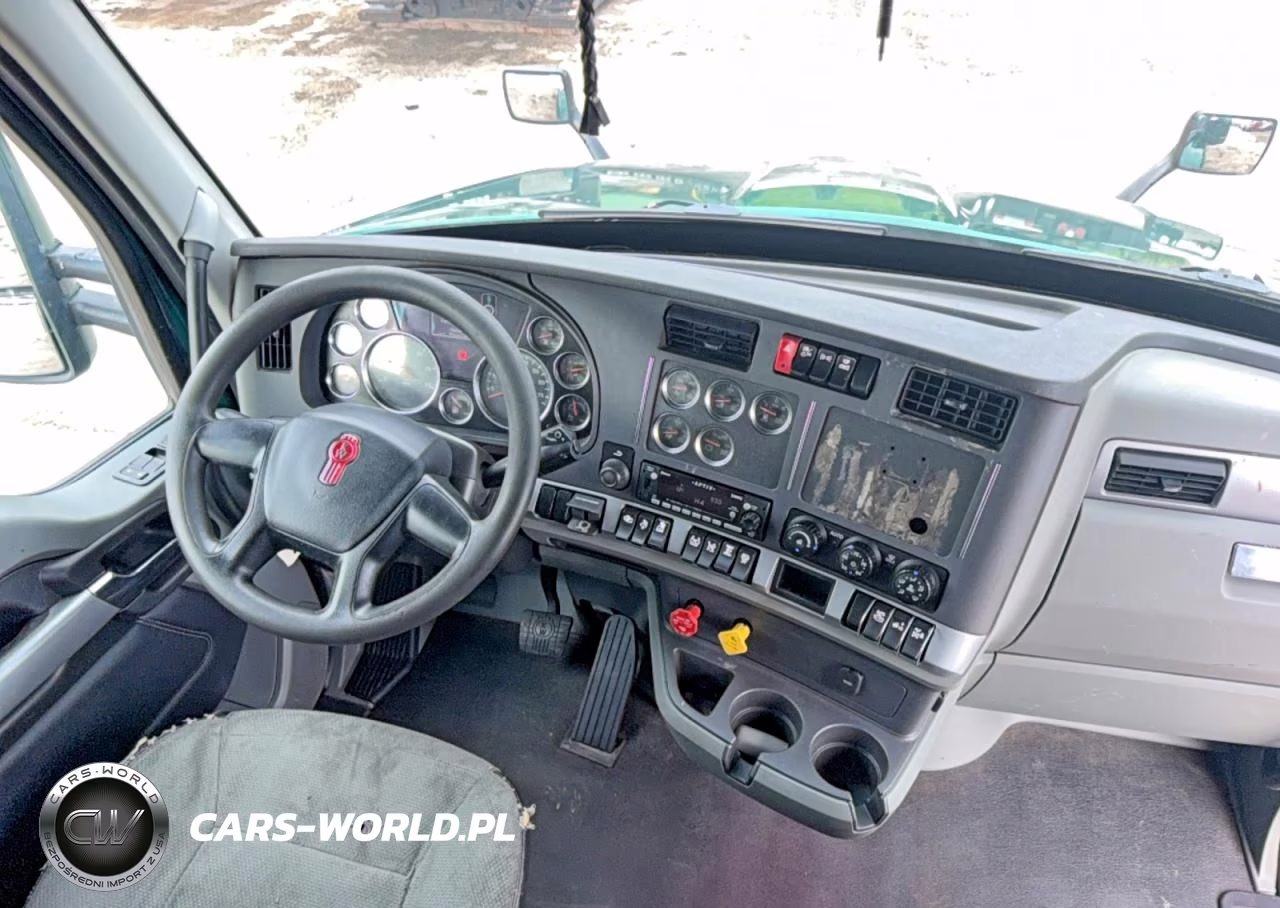 2021 Kenworth T680 Semi Truck VIN:1XKYDP9X6MJ469212 - 12