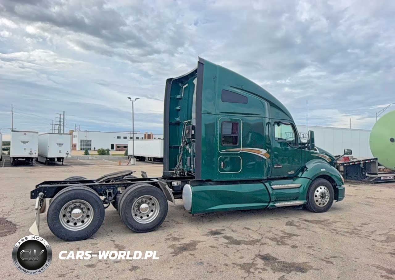 2021 Kenworth T680 Semi Truck VIN:1XKYDP9X6MJ469212 - 4