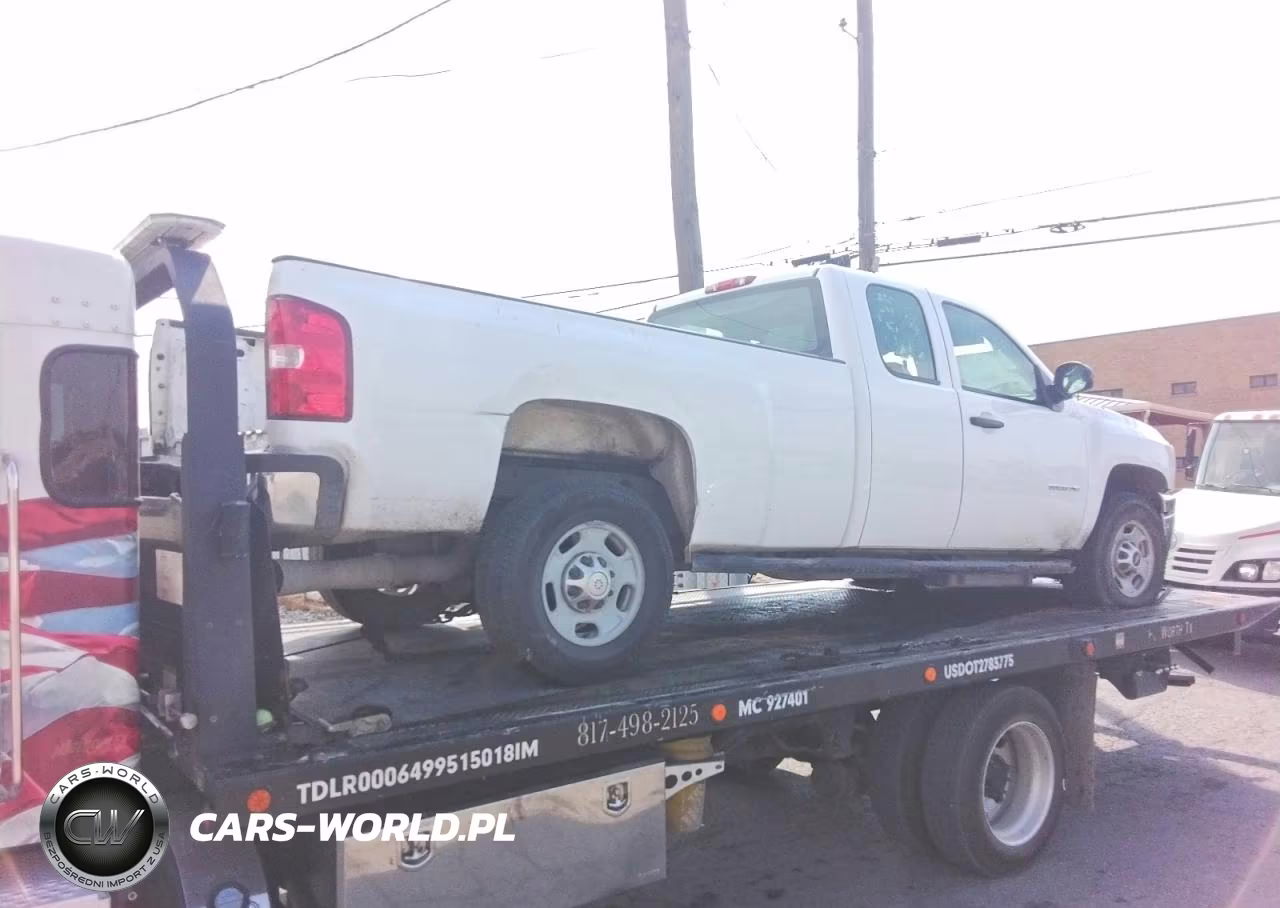 2013 Chevrolet Silverado C2500 Heavy Duty VIN:1GC2CVC81DZ382829 - 1