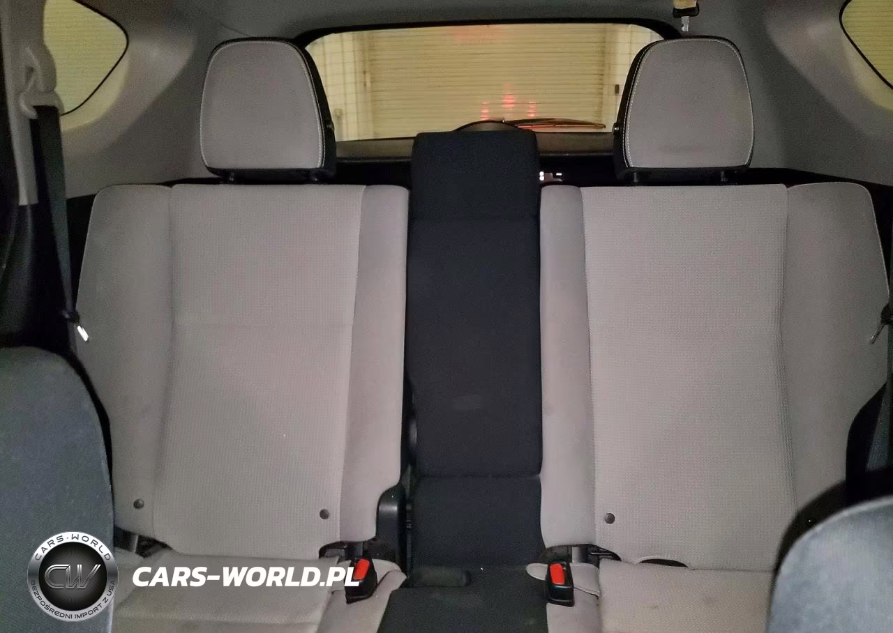 2017 Toyota Rav4 Xle VIN:JTMRFREV2HJ173801 - 10