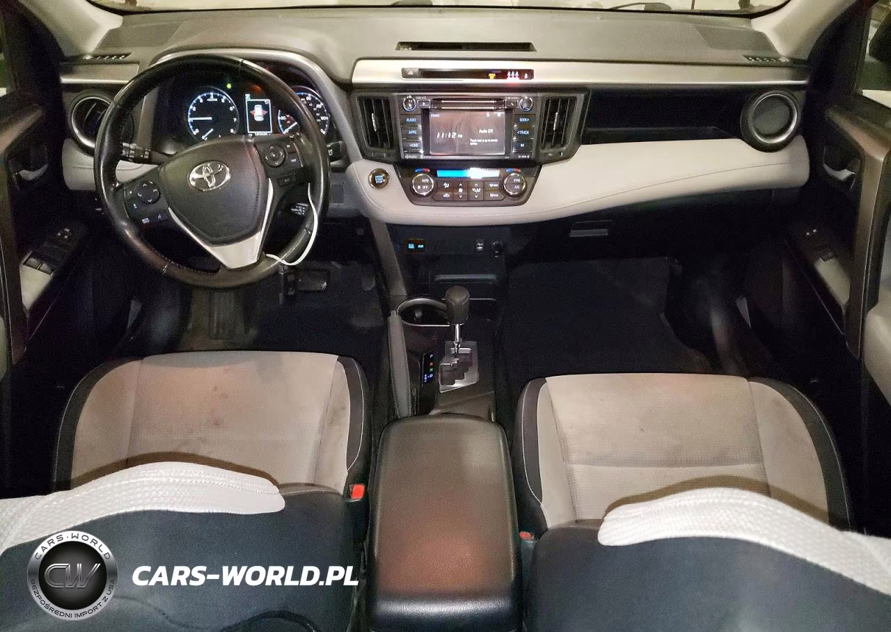 2017 Toyota Rav4 Xle VIN:JTMRFREV2HJ173801 - 8