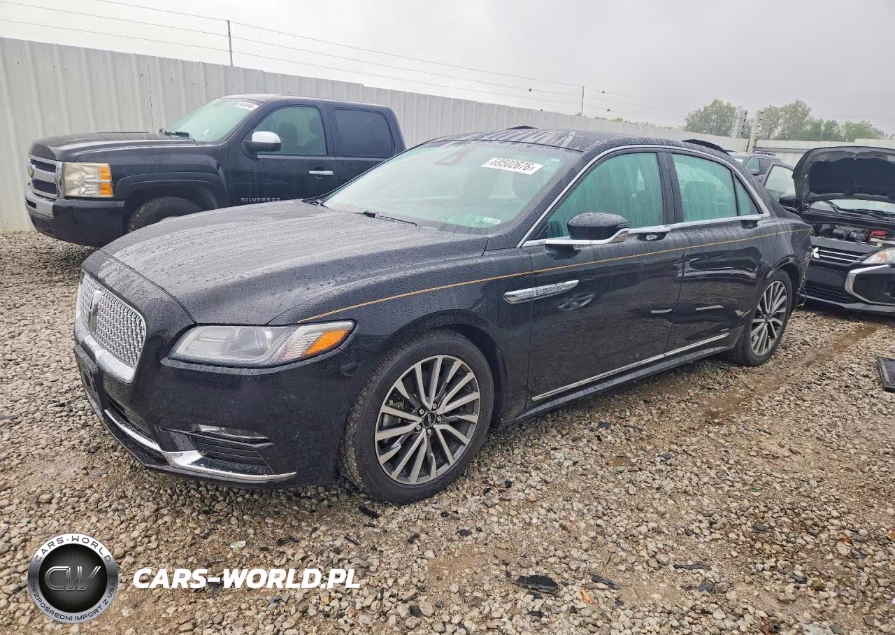 2018 Lincoln Continental Select