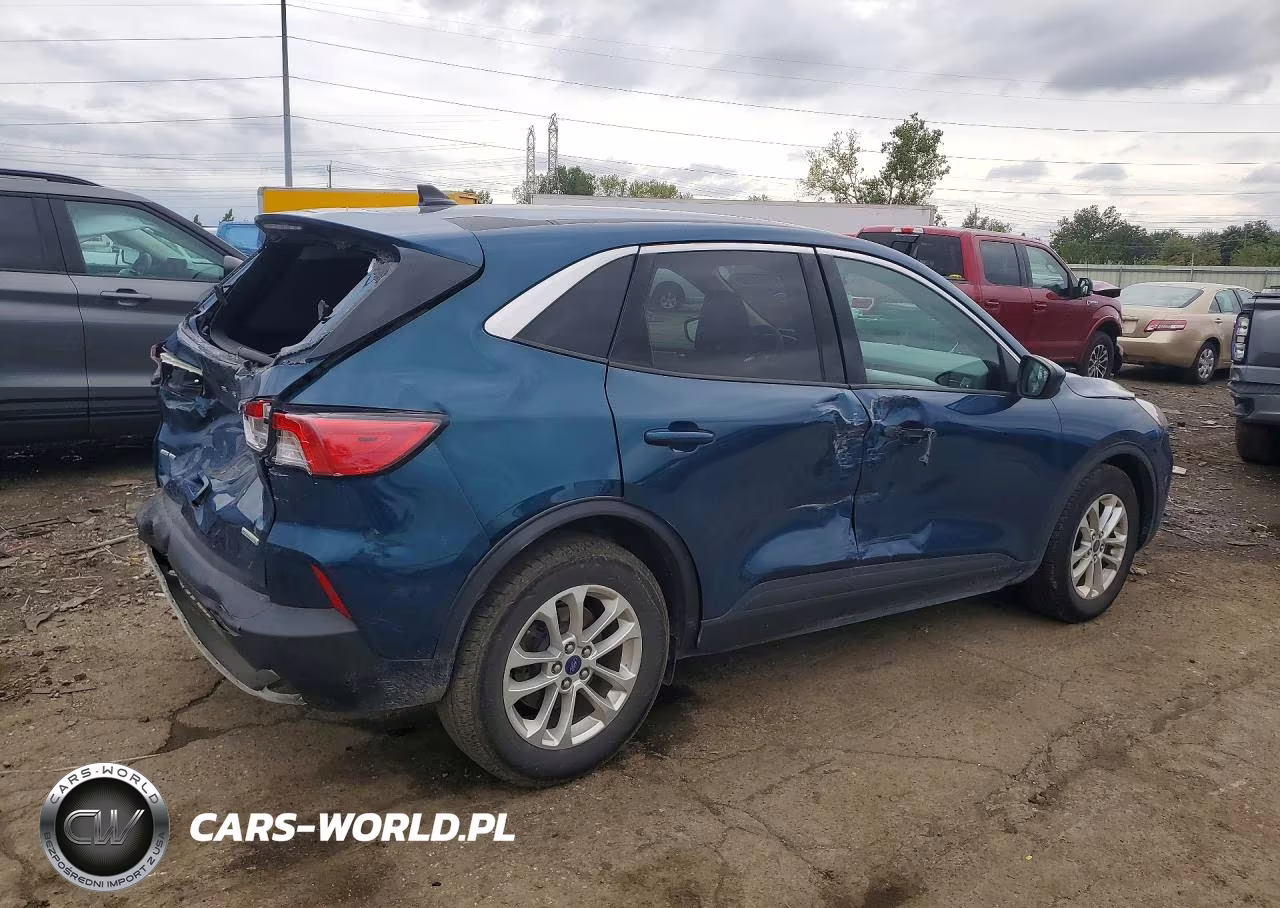 2020 Ford Escape Se VIN:1FMCU0G60LUA99438 - 3
