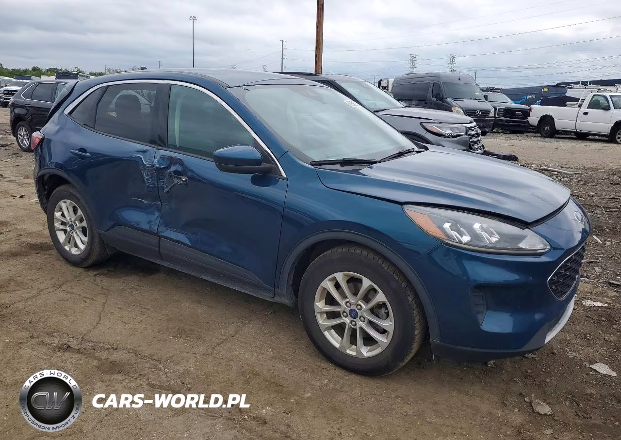 2020 Ford Escape Se VIN:1FMCU0G60LUA99438 - 4