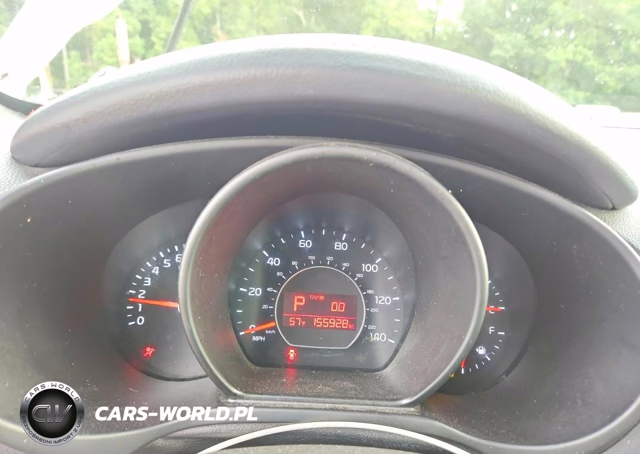 2014 Kia Soul + VIN:KNDJP3A57E7023916 - 9