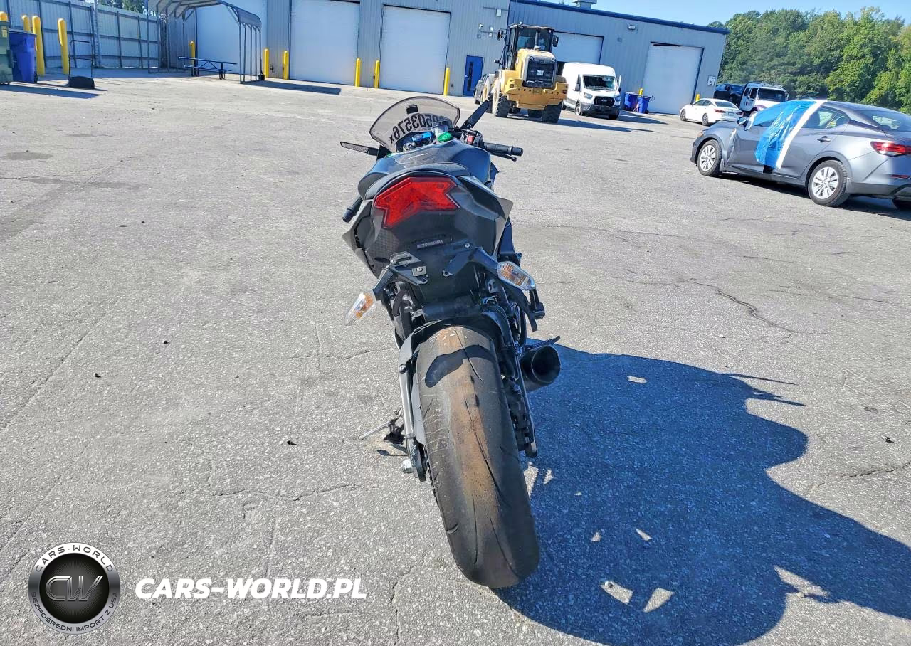 2016 Kawasaki Zx636 F VIN:JKBZXJF19GA008200 - 4