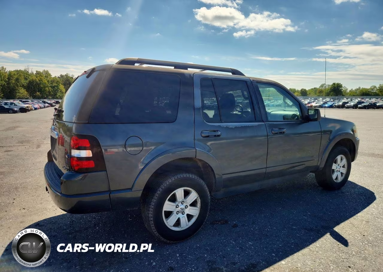 2010 Ford Explorer Xlt VIN:1FMEU7DE4AUA12019 - 3