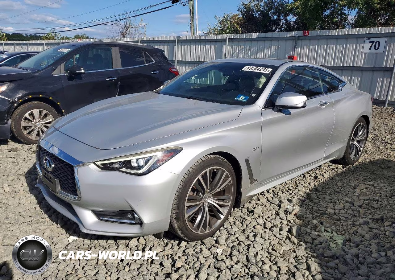 2017 Infiniti Q60 2.0T