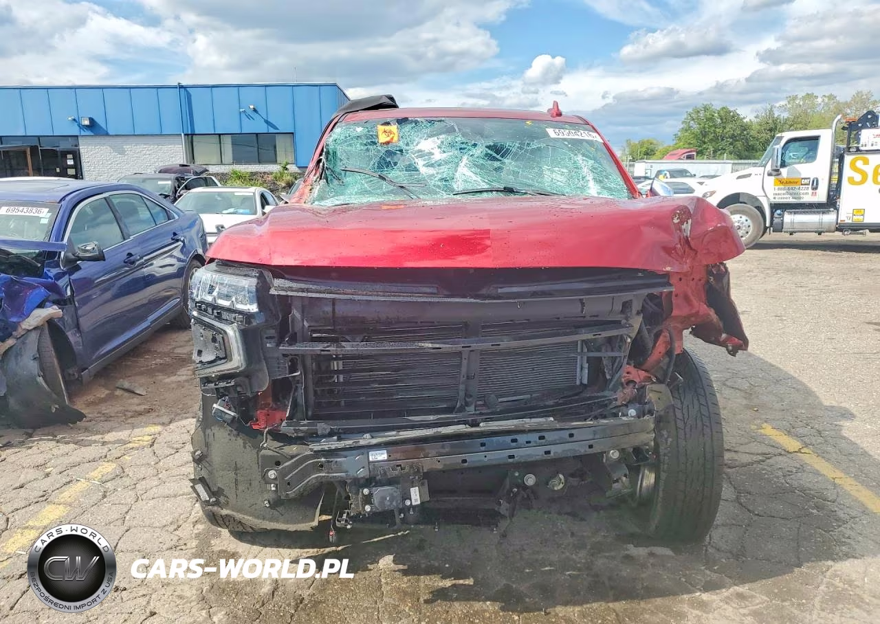 2024 Chevrolet Suburban 4Wd Premier VIN:1GNSKFKD3RR169919 - 5