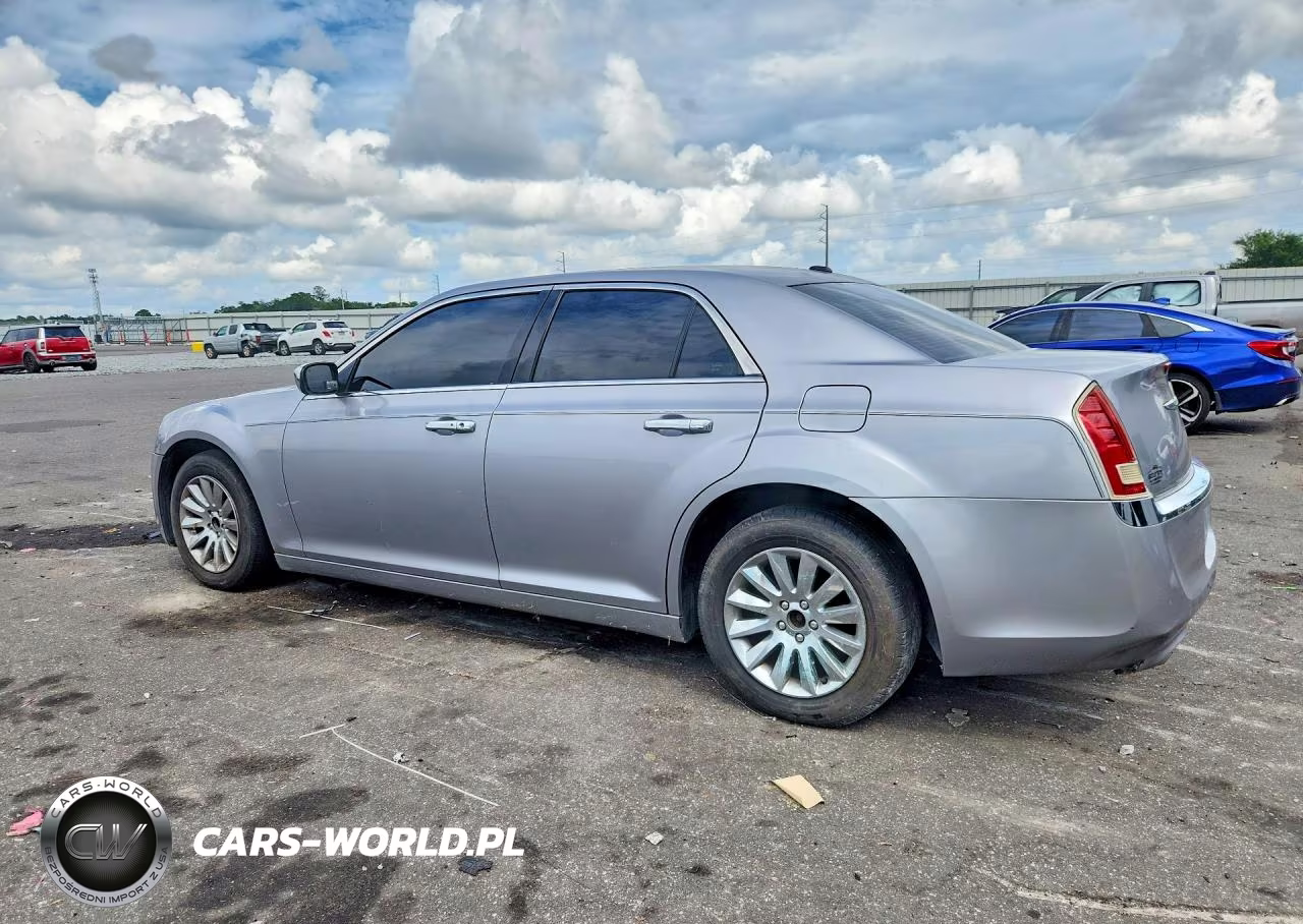 2014 Chrysler 300 VIN:2C3CCAAG7EH330098 - 2