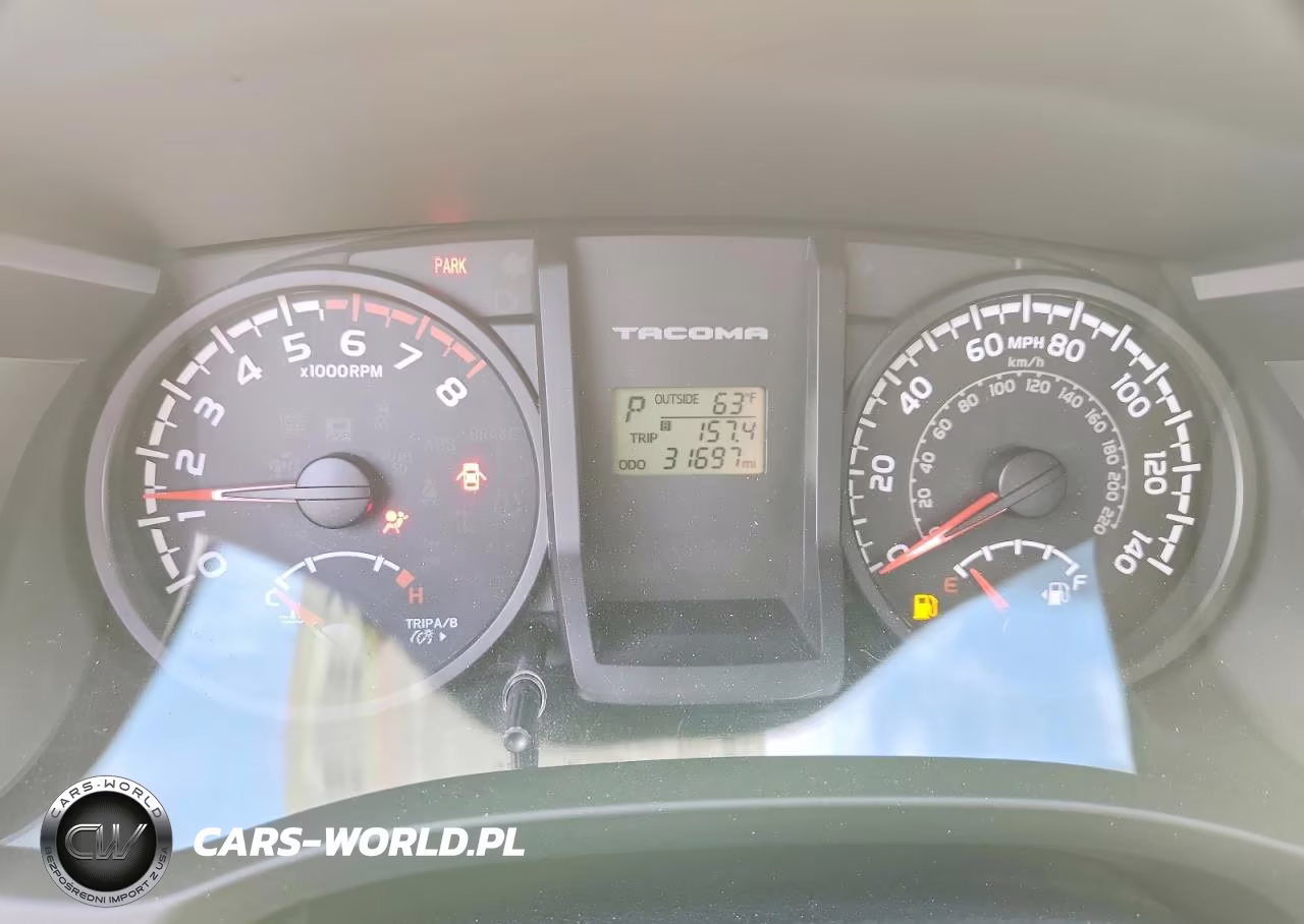 2017 Toyota Tacoma Sr VIN:5TFRX5GNXHX098863 - 9
