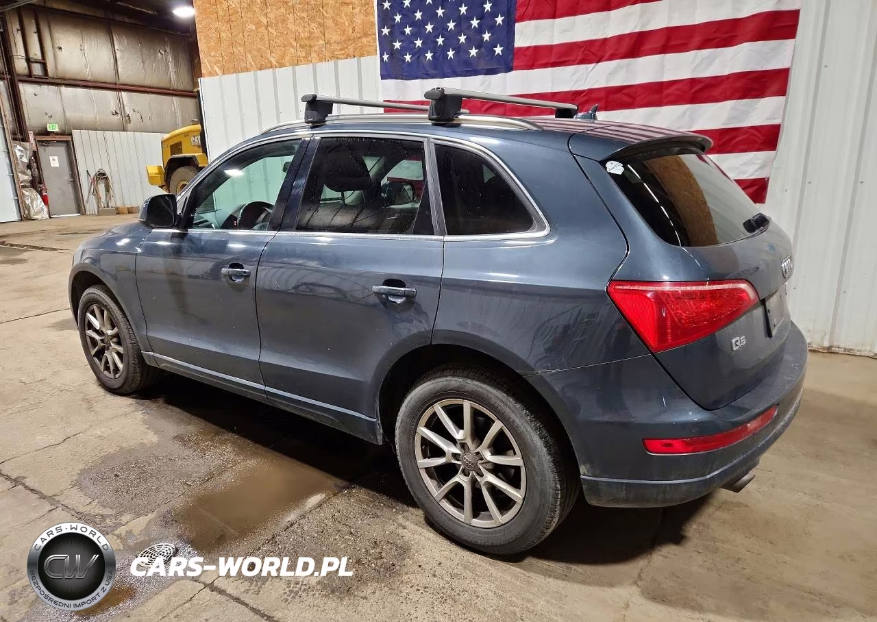 2011 Audi Q5 Premium Plus VIN:WA1LFAFP8BA081066 - 2