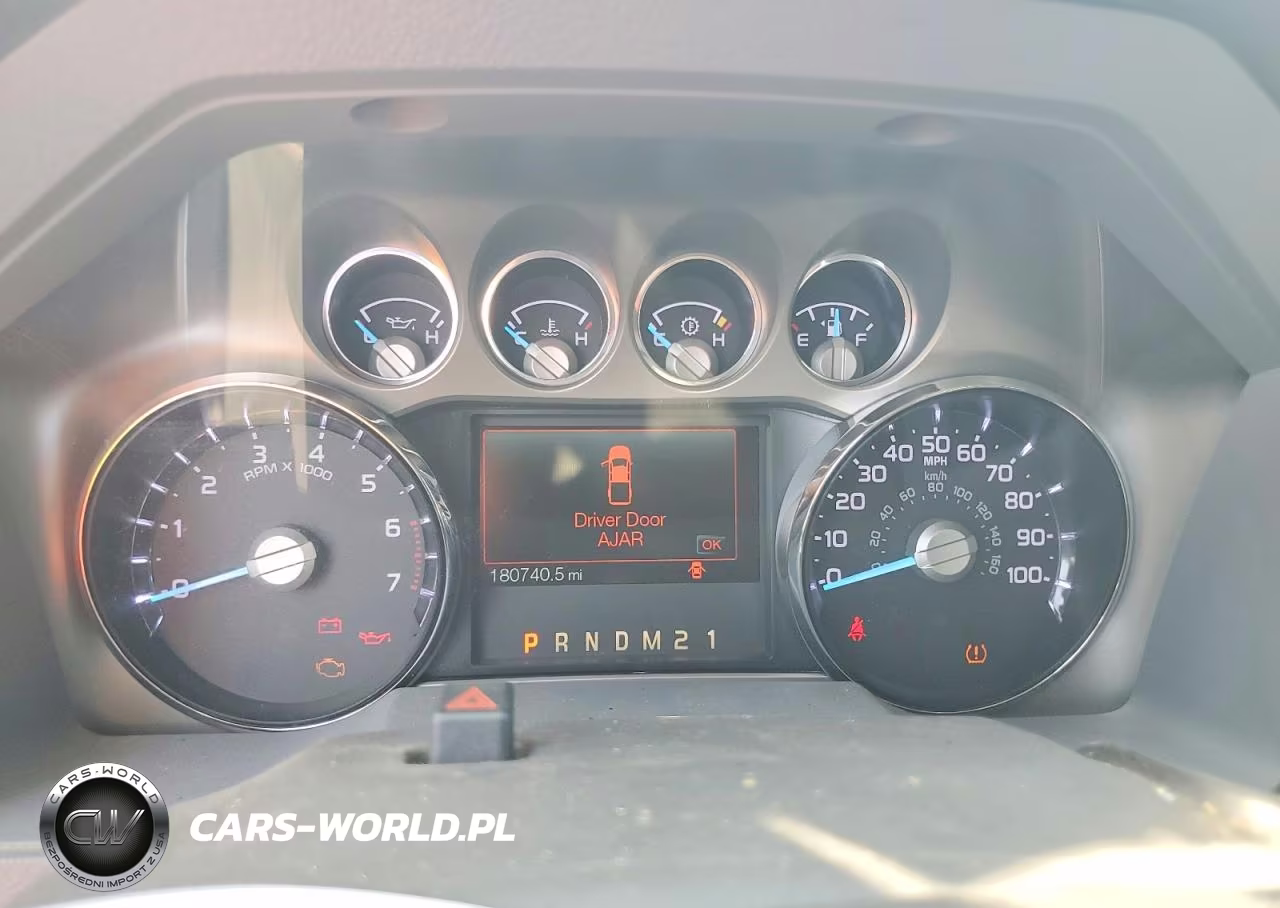 2015 Ford F350 Super Duty VIN:1FT8W3B61FEB78824 - 9