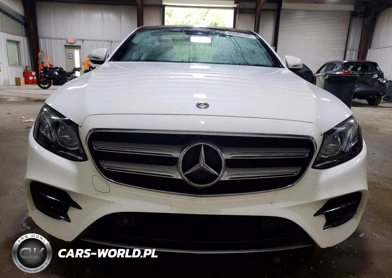2018 Mercedes-Benz E 300 4Matic VIN:WDDZF4KB8JA388818 - 5