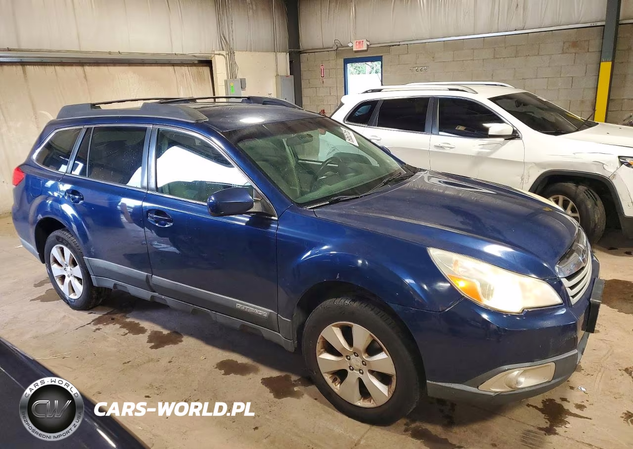 2010 Subaru Outback 2.5I Premium VIN:4S4BRBCC8A3344185 - 4